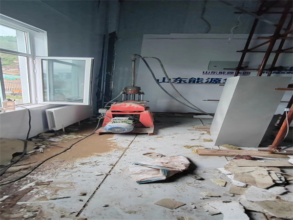 凤庆地基基础下沉墙体裂缝加固注浆顶升施工